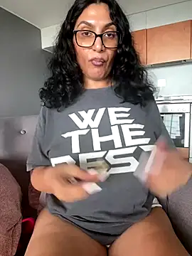 Snapshot of Indianbutter11 chatting on November 2025 06:24:02 AM Indianbutter11 online show from November 2025 06:24:02 AM