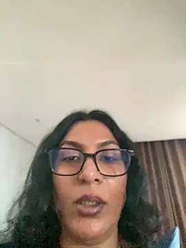 Snapshot of Indianbutter11 chatting on November 2025 03:18:02 AM Indianbutter11 online show from November 2025 03:18:02 AM