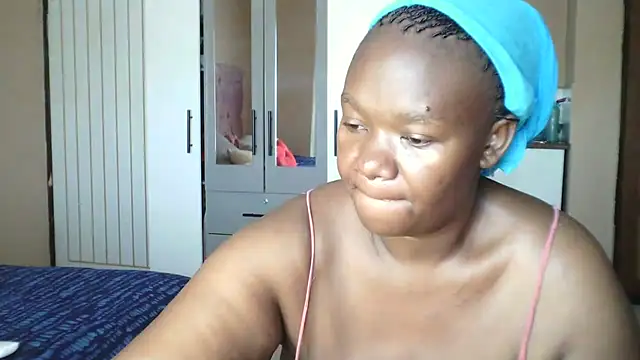 Snapshot of XXXGIANTBOOBS chatting on September 2025 08:16:01 AM XXXGIANTBOOBS online show from September 2025 08:16:01 AM