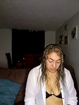 kitty 84 online show from December 2024 10:06:02 AM