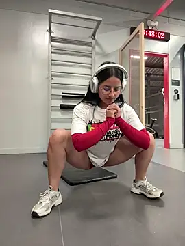  vaness online show from January 2026 04:49:01 AM