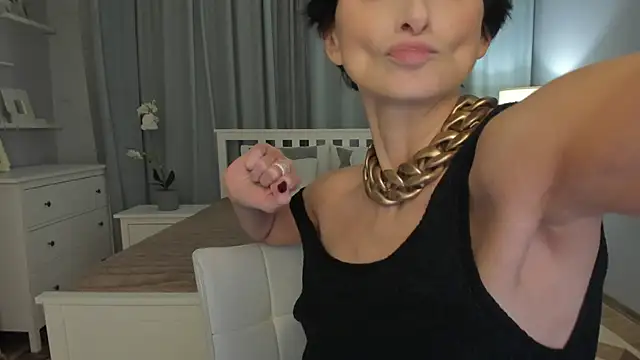 SimonaDeBeauvoir online show from March 2025 02:45:01 PM