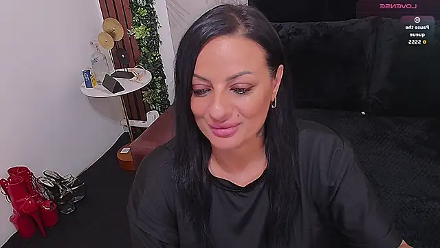 VixenSelena online show from September 2025 07:02:01 AM