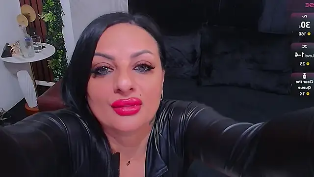 VixenSelena online show from November 2025 04:48:02 AM