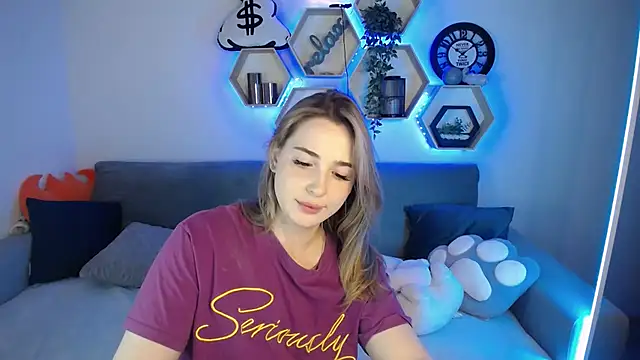Snapshot of SabrinViolet chatting on December 2024 12:11:02 PM SabrinViolet online show from December 2024 12:11:02 PM