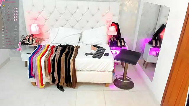 Sara Gomez online show from January 2025 03:33:02 AM