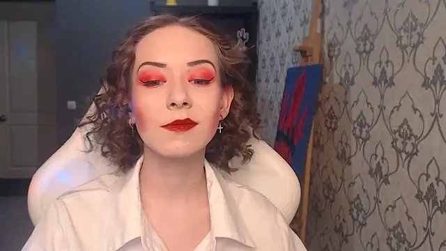 FascinatingEyess online show from June 2026 06:57:02 PM