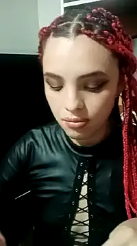 Snapshot of elizatexx chatting on January 2025 02:18:02 AM elizatexx online show from January 2025 02:18:02 AM