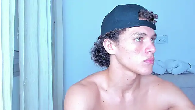 laurent nova online show from January 2025 04:57:02 AM