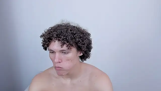 laurent nova online show from March 2025 10:04:02 PM