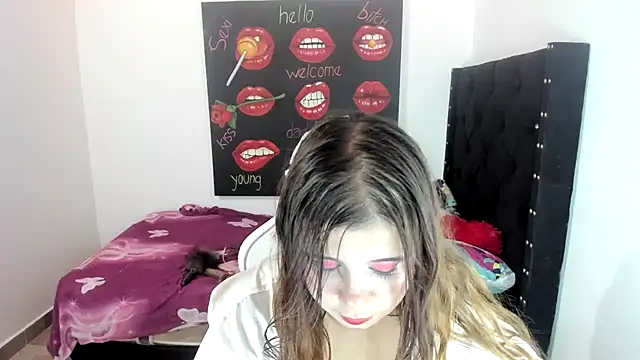 Ladyboom18 online show from February 2025 02:17:02 AM