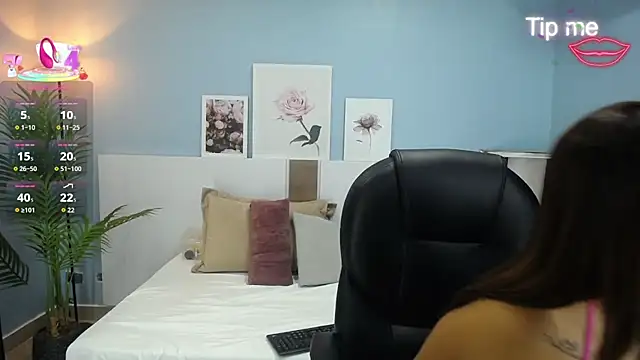 katy ruiz online show from June 2026 04:37:02 AM