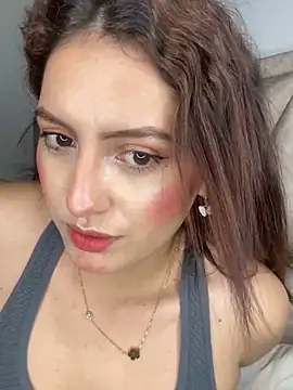 Snapshot of VioletPearson chatting on February 2025 01:13:01 AM VioletPearson online show from February 2025 01:13:01 AM