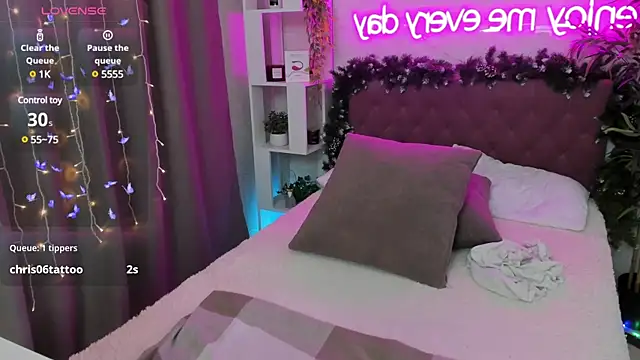 FeralPeach online show from January 2025 08:57:02 AM