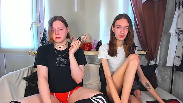 Snapshot of Calvin_and_Kevin chatting on October 2025 07:41:02 AM Calvin and Kevin online show from October 2025 07:41:02 AM