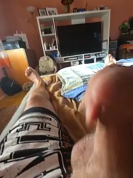 maturecum online show from August 2026 04:58:01 AM