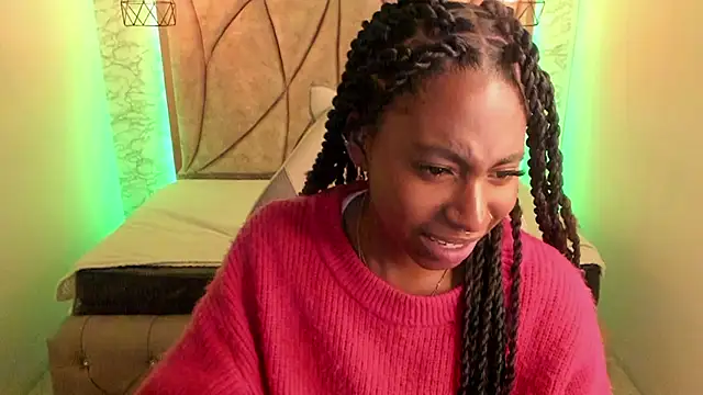 Queen perla  online show from February 2025 08:07:02 PM