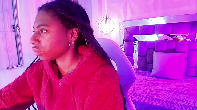 Queen perla  online show from June 2026 12:39:01 PM