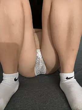 Hotellinh12 online show from January 2025 07:00:01 AM