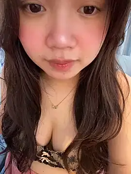 Hotellinh12 online show from November 2025 06:59:01 AM