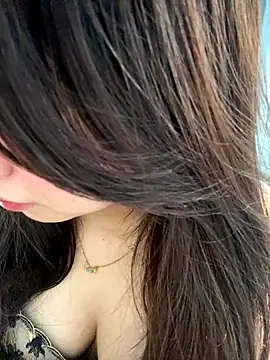 Hotellinh12 online show from November 2025 07:55:01 AM