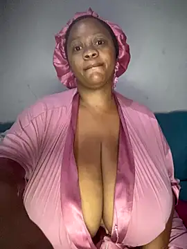 Chubbykarisma27 online show from November 2025 04:34:02 AM