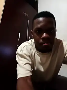 Uncletee112 online show from November 2025 09:57:02 PM