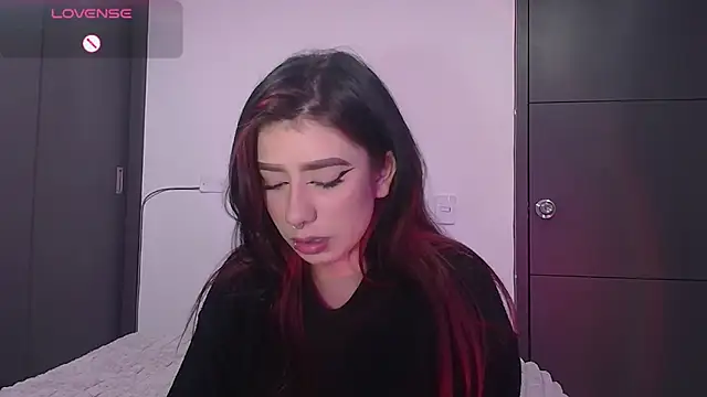 Snapshot of Your_rosalie chatting on September 2025 02:44:01 AM Your rosalie online show from September 2025 02:44:01 AM