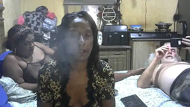 Snapshot of mysterouskat69 chatting on February 2025 04:57:02 PM mysterouskat69 online show from February 2025 04:57:02 PM