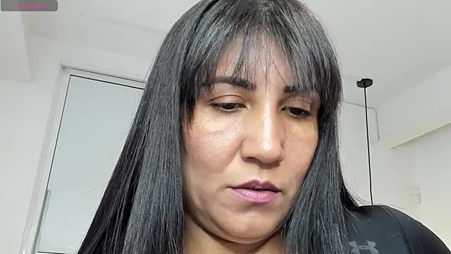 Snapshot of GiaFox_ chatting on May 2026 01:02:04 AM GiaFox online show from May 2026 01:02:04 AM