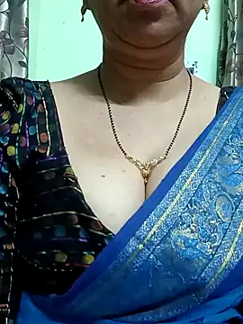Rosy-B online show from December 2024 09:34:02 PM