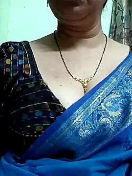 Rosy-B online show from December 2024 09:44:01 PM