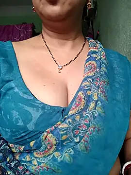 Rosy-B online show from November 2025 12:33:01 AM