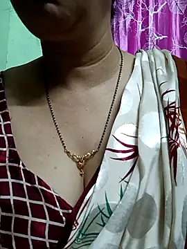 Rosy-B online show from April 2026 11:13:01 PM