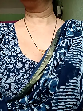 Rosy-B online show from April 2026 12:22:01 AM