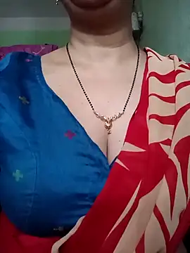 Snapshot of Rosy-B chatting on April 2026 12:24:01 AM Rosy-B online show from April 2026 12:24:01 AM