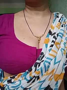 Snapshot of Rosy-B chatting on June 2026 12:48:01 AM Rosy-B online show from June 2026 12:48:01 AM