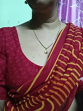Snapshot of Rosy-B chatting on July 2026 09:35:01 PM Rosy-B online show from July 2026 09:35:01 PM
