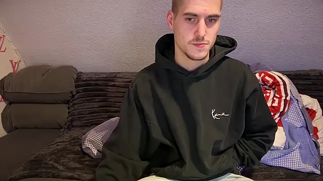 Cookieboy88 online show from December 2024 04:27:01 PM