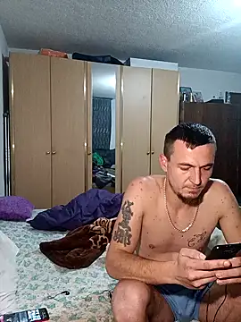 Snapshot of mayk18cm chatting on December 2024 03:03:02 AM mayk18cm online show from December 2024 03:03:02 AM