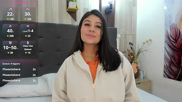 Sara Johnsonn online show from February 2025 07:22:02 PM