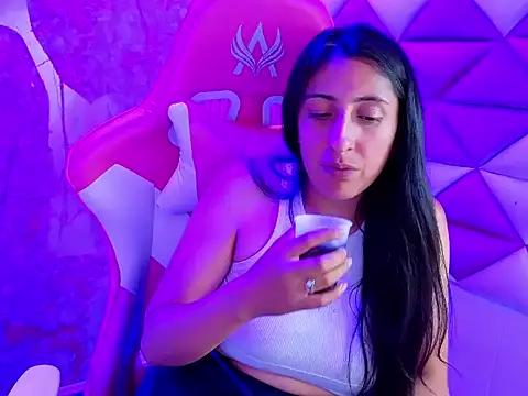 Cameron cutte online show from February 2026 06:26:01 AM