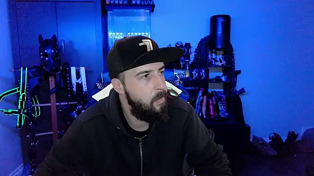 samaelO69 online show from December 2024 09:30:01 PM