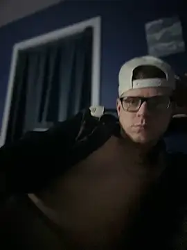 traejddd online show from March 2026 07:58:02 AM