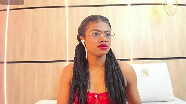 Snapshot of julianna_smith_ chatting on December 2024 02:41:01 AM julianna smith online show from December 2024 02:41:01 AM