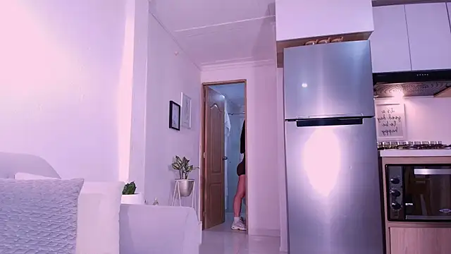 DannaHyde online show from February 2026 08:35:01 PM