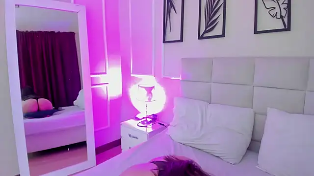 Alisa  walker online show from February 2025 02:16:01 AM