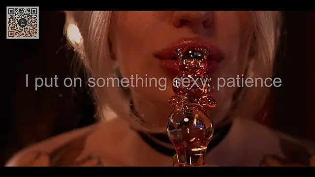 LinaKinky online show from November 2025 04:09:02 PM