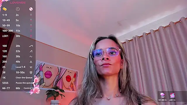 Snapshot of SkiinnyAna chatting on February 2025 07:41:02 PM SkiinnyAna online show from February 2025 07:41:02 PM