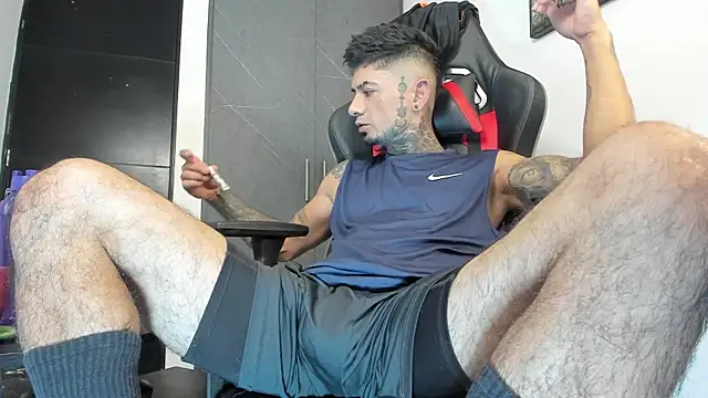 Snapshot of sergiio_mesa27 chatting on October 2025 03:55:01 PM sergiio mesa27 online show from October 2025 03:55:01 PM